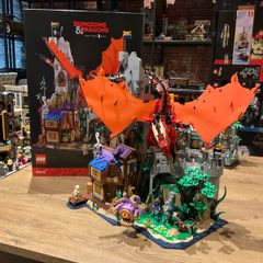 LEGO  21348 Dungeons & Dragons