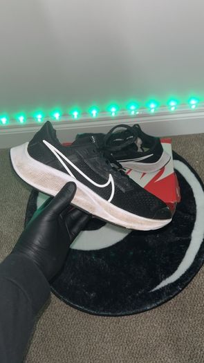 Nike Pegasus Air Zoom EU38.5 UK5.5 Black and White Design