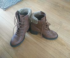 woman shoes