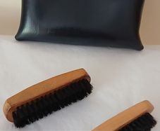 Vintage Travel Shoe Care Kit. GREAT WALL Bag and brushes