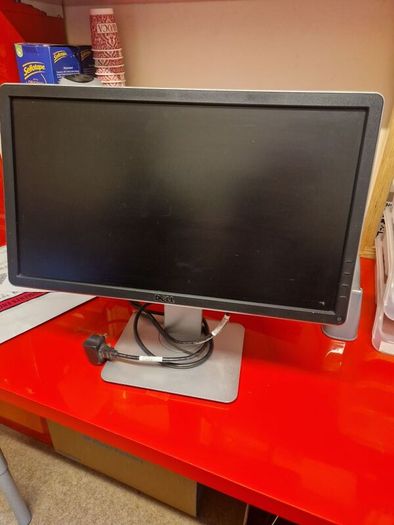 DELL Computer Screen