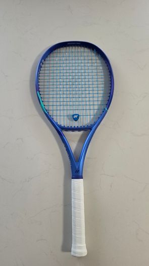 Yonex EZONE 98 Tennis Racket
