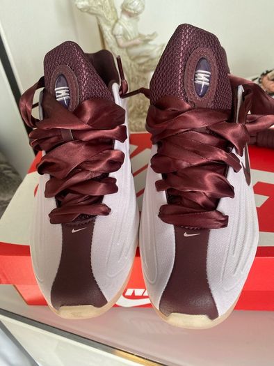 Nike trainers