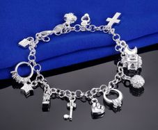 Girls Fashion Charm Bracelet, Free Post