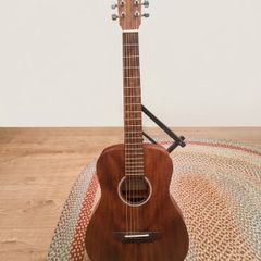 Sigma 3/4 Semi Acoustic Guitar With Case RRP 390