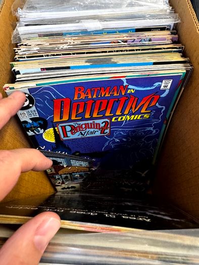 DC Long Comic Box w 250 comics for Sale (2)