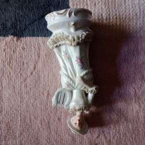 porcelain