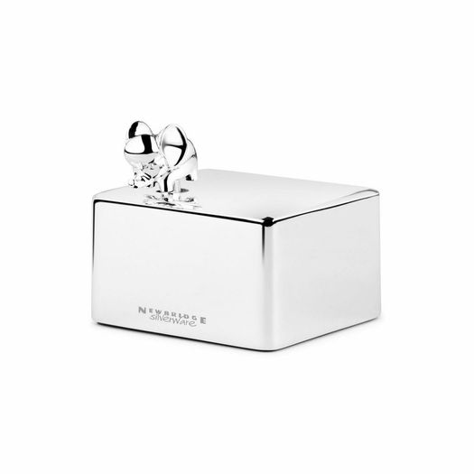 Newbridge Silverware elephant music box