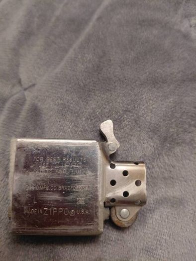 . Vintage 1993 Harley Davidson Zippo lighter