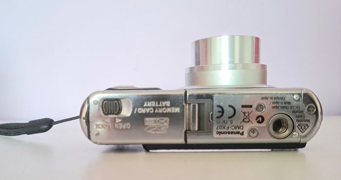 Panasonic Lumix FX07