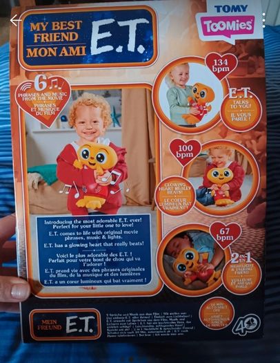 TOMY Toomies My Best Friend E.T - Says Phrases & Plays Music From The Film.