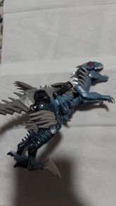 Transformer / toy / dinosaur