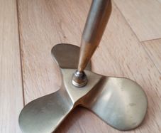 Vintage Nautical Brass Ships Propeller Desks Pen Holder ( Paper Weight  )