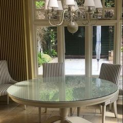 Neptune Round Table And Chair Complete Set