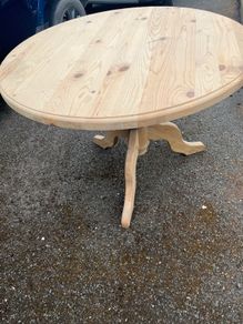 Pine dining table