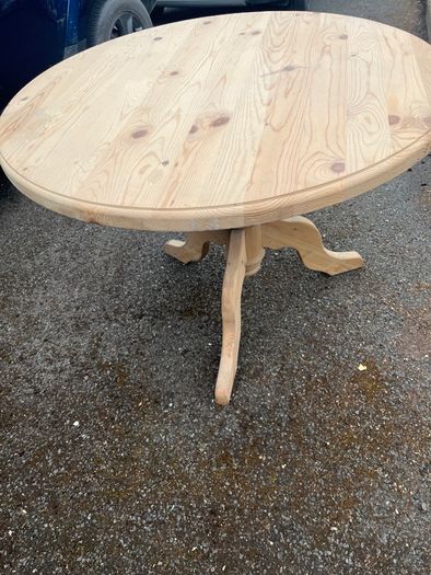 Pine dining table
