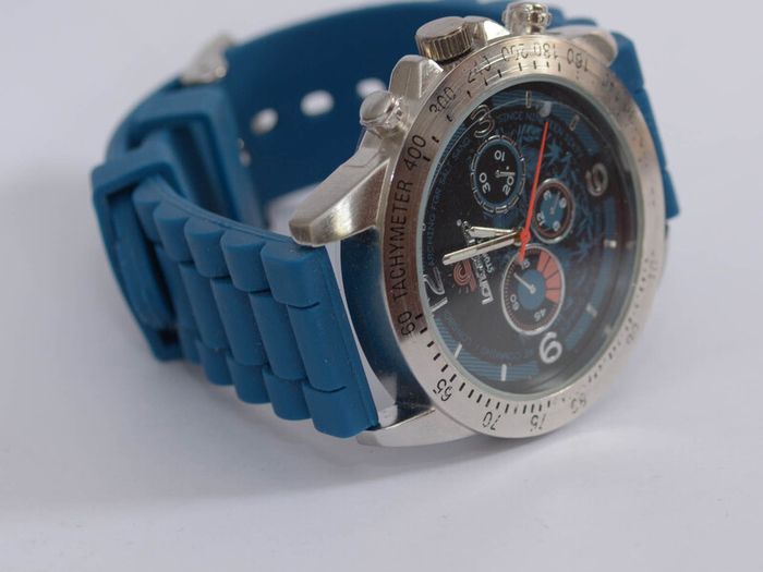 Vintage Gents Longboard Stories Quartz Watch