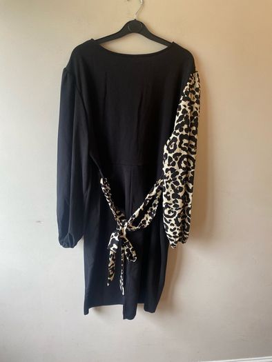 Black leopard print dress (4XL)