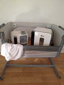 Baby cot +feeding accessories