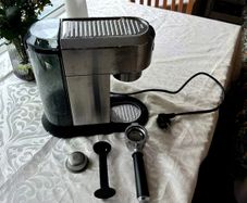 Coffee machine Delonghi Dedica