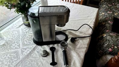 Coffee machine Delonghi Dedica