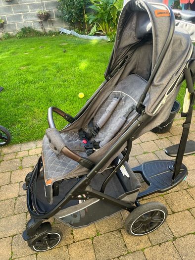 Stroller with buggy bored