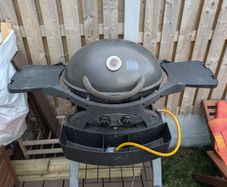 2nd hand Gas BBQ for free