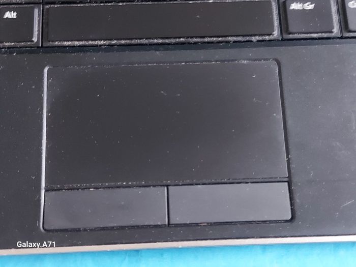 Dell Latitude E7240 for Parts, not working