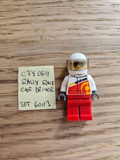 lego cty0611 rally race car driver, set 60113