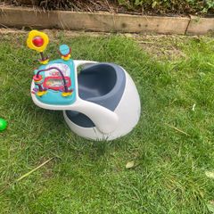 mamas and papas baby bumbo seat and tray table