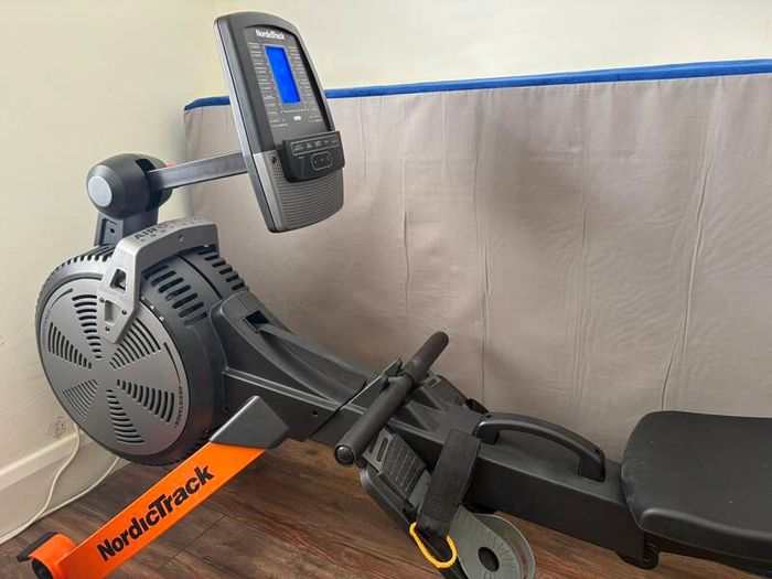 NordicTrack RX800 Foldable Rowing Machine Space Saver Excellent Condition
