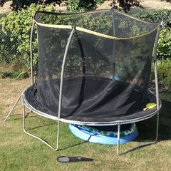 Trampoline