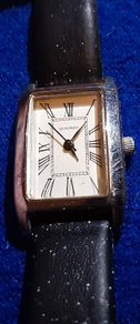 ladie's sekonda watch
