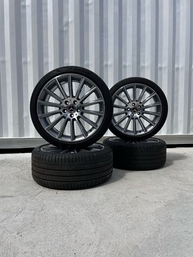 Genuine Mercedes Turbine AMG 19" Alloy Wheels