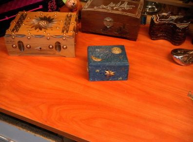 Trinket box
