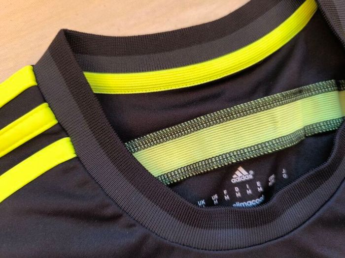 2013/15 Spain Adidas Away Jersey Size M Adults