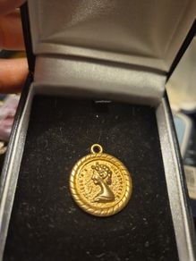 Modern Pendant Elizabeth
