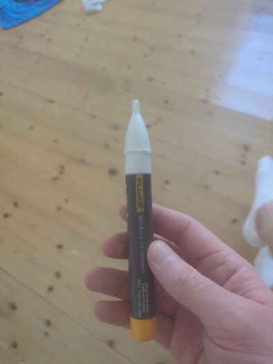 Fluke Pen Voltage Detector