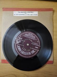 The Kentucky Minstrels In The Gloaming The Lost Chord 7 inch Single HMV 7P 279