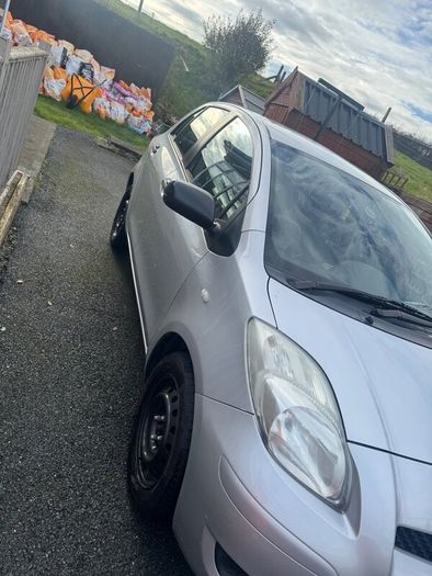 Toyota Yaris 2010