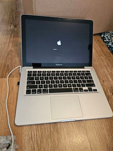 macbook pro i7 early 2011