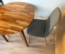 Dining Room Table and Chairs