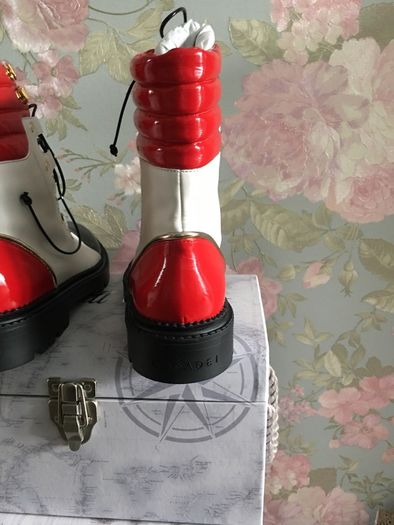 Casadei leather laced shoes. Made in Italy. New. Uk 7