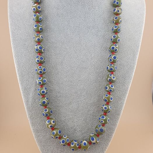 Vintage Venetian Style Thousand Eyes Leaf Green Glass,Blue Eyes Necklace 24 inches