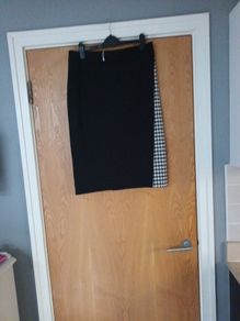 Libra Black Skirt.  S.12.   B.N.W.T.