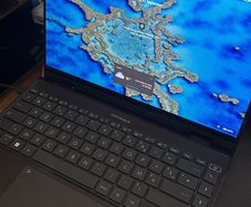 Asus Zenbook 14 Flip Oled Ryzen 9 / 16gb Ram / 1TB SSD