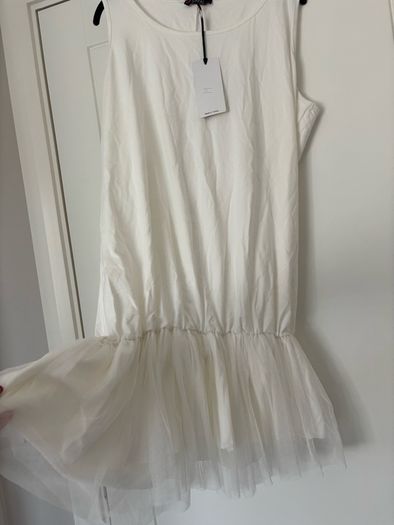 Brand new dress