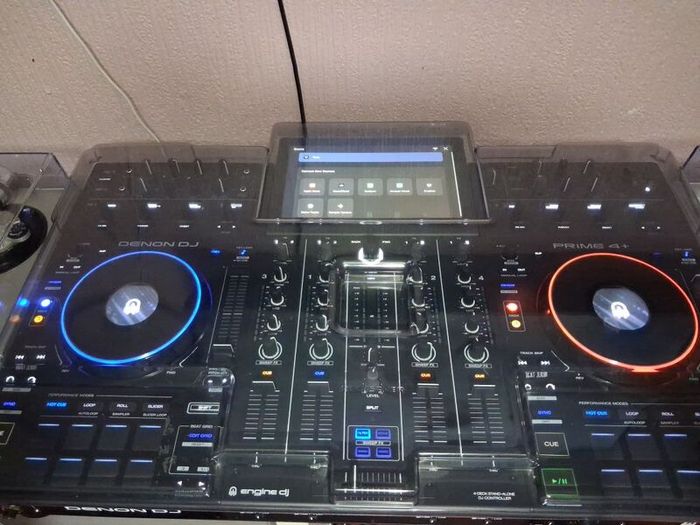Denon Prime 4 plus