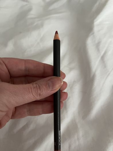 Lip liner Mac
