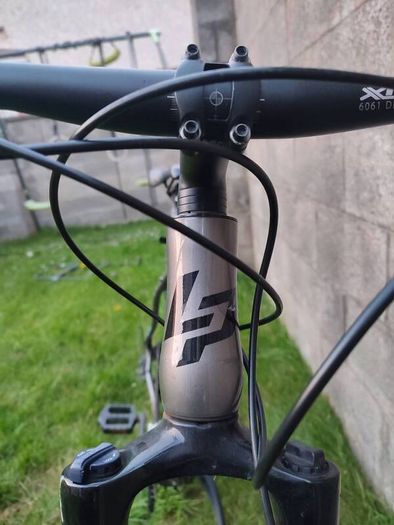 Lapierre edge 2.9 mountain bike